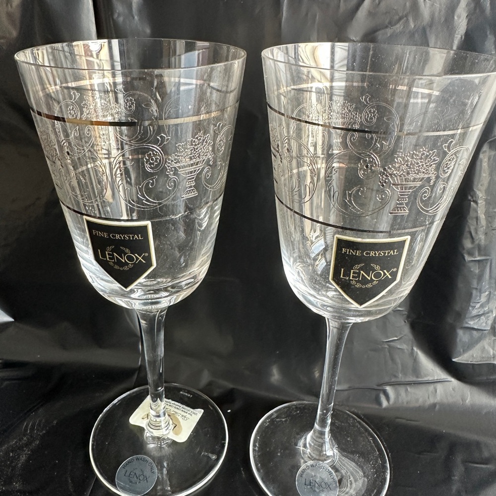 Lenox Fine Crystal Wine Glasses with Gold Accents